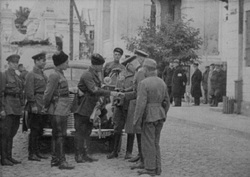 Dowódca 6. Korpusu Kawalerii Armii Czerwonej, Andrej Jeremienko i delegacja dowództwa wojsk niemieckich, wrzesień 1939 r., Sygn. IPN BU 188/300-342-008